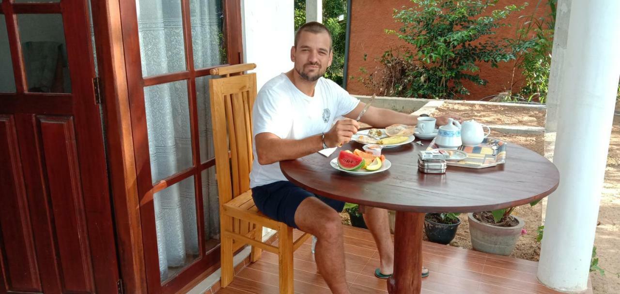 Saveen View Ella Kültér fotó